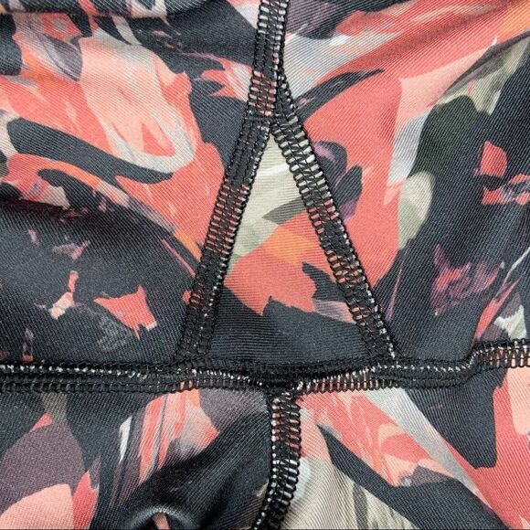 Sz Small Pink Black Fabletics Leggings - Picture 11 of 11